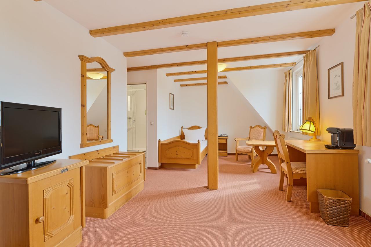 Hotel Restaurant Zur Post Bonn Exteriör bild